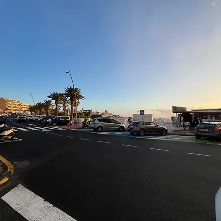 Arenas Negras Puerto Santiago Апартаменты Пуэрто-де-Сантьяго